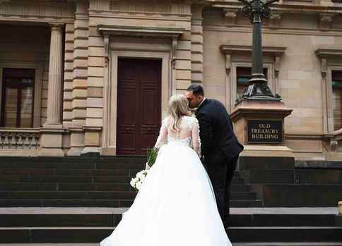 Elizabeth & Glenn Weddings at State Library of Victoria