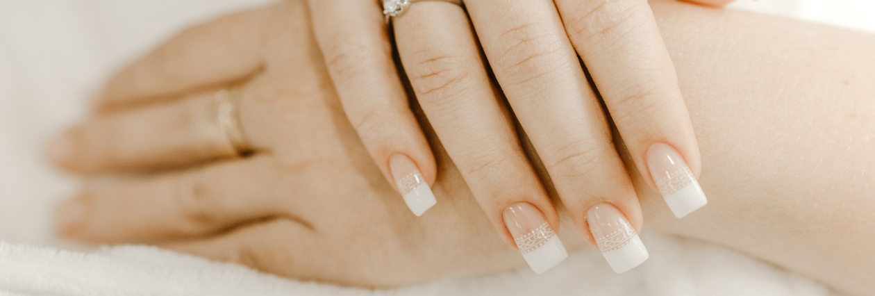 Wedding nails