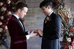 Rustic Same Sex Wedding Fondata 1872 Gay Ceremony Inside circular arbour 2