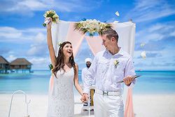 Top Beach Wedding Venue - Club Med at Real Weddings