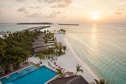 Beach Wedding with a View - Club Med at Real Weddings