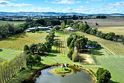 Manicured Garden Lawns - Glen Erin at Lancefield