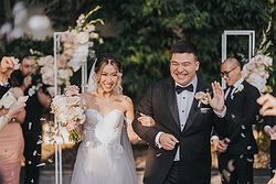 Wedding Ceremony Confetti - Leonda By The Yarra