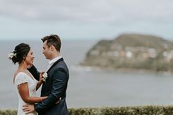 realweddings_eislers_nsw_jonahs restaurant_boutique_hotel_terrace romance