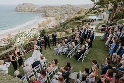 realweddings_matt&emily_nsw_jonahs restaurant_boutique_hotel_drone shot